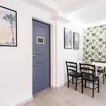 Zen Aeroport Tram Clim Sdb Priv Guest house Merignac (Gironde)