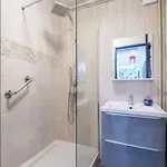Zen Aeroport Tram Clim Sdb Priv Guest house Merignac (Gironde)